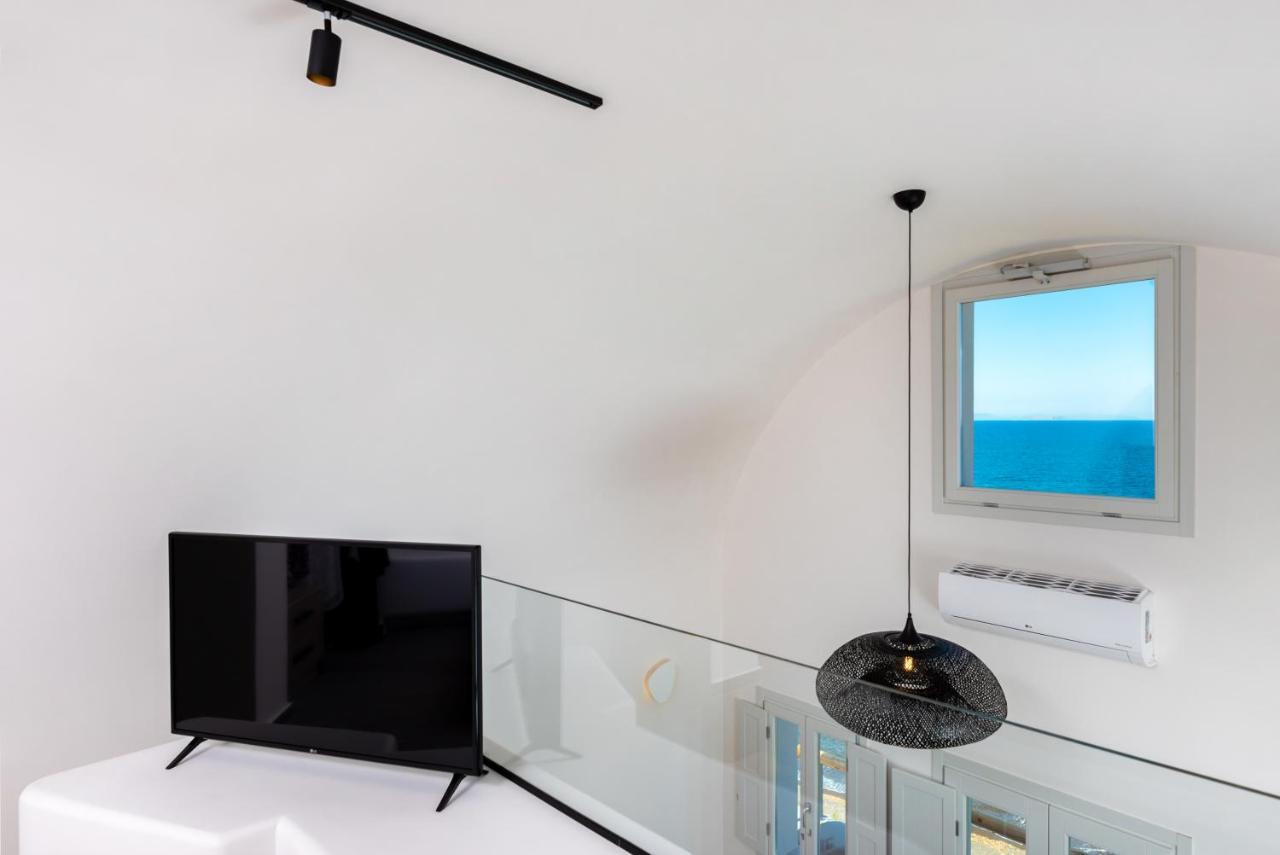 Neoma Luxury Suites Karterádos Eksteriør billede