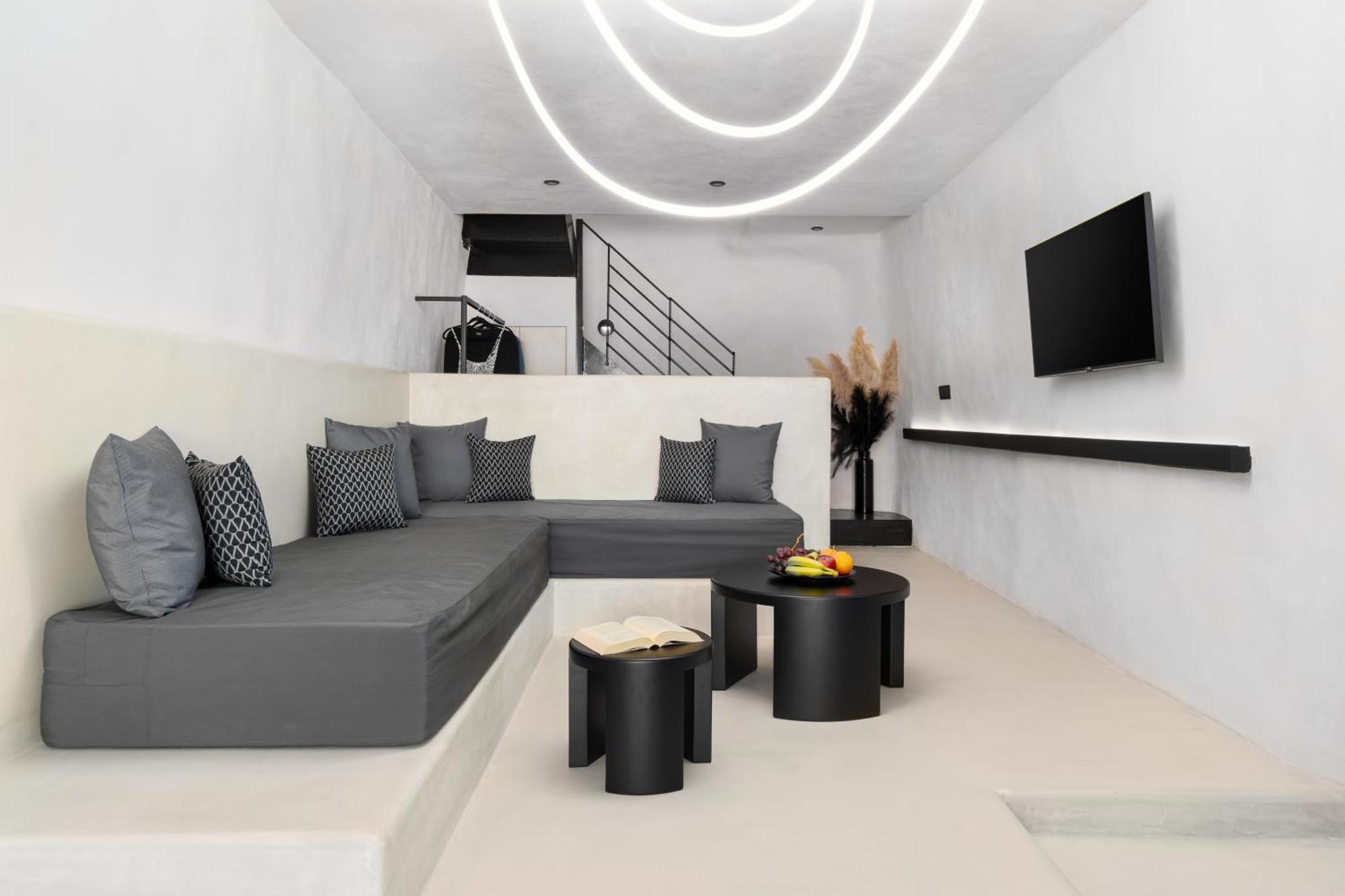 Neoma Luxury Suites Karterádos Eksteriør billede